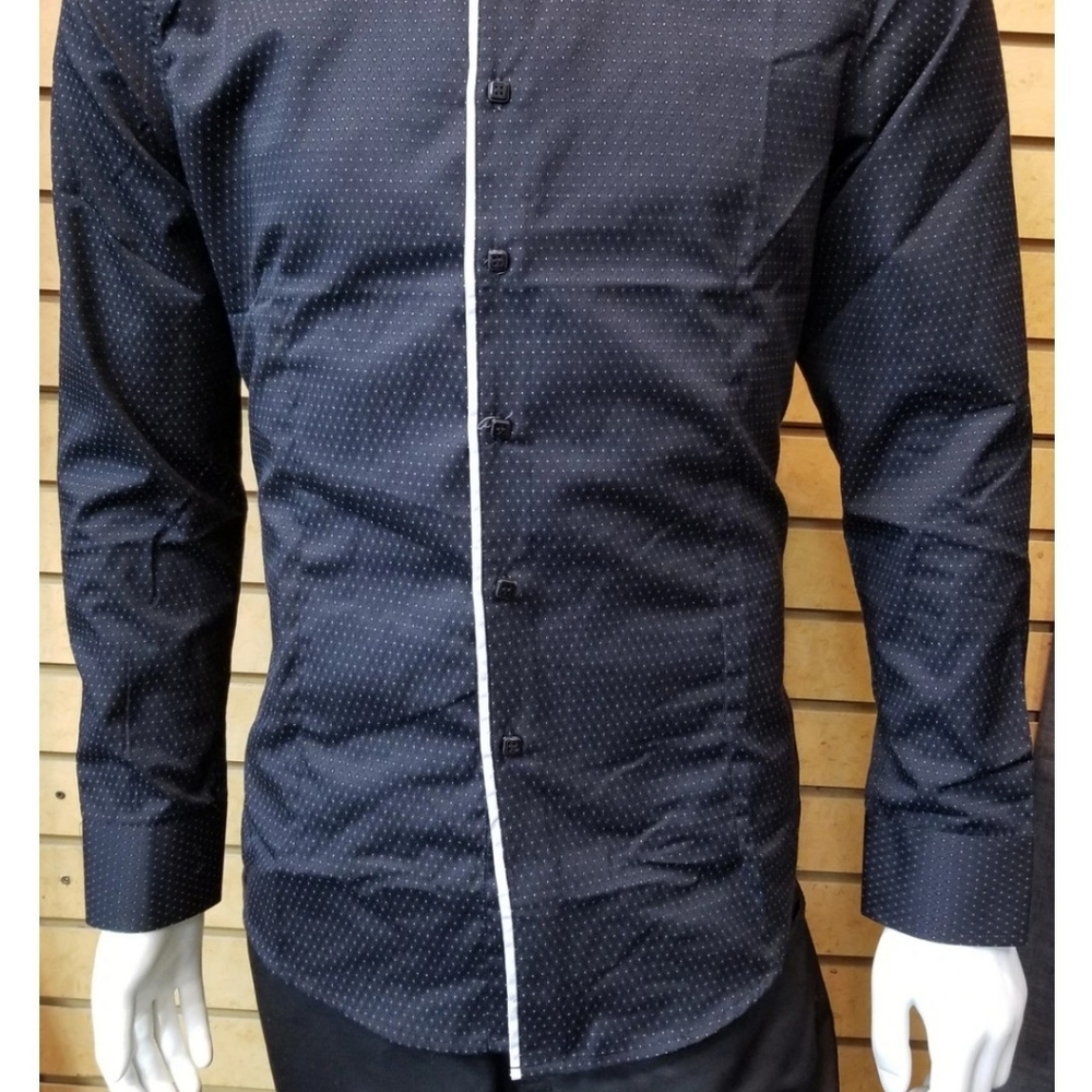 Dot Pattern Design Shirt - Picture 2 of 5